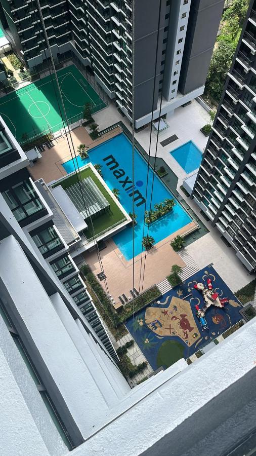 3 Bedrooms Maxim Link Mrt Cheras Kuala Lumpur Exterior foto